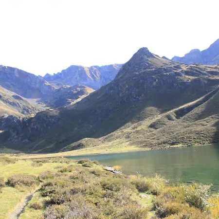 T2 Neuf ☆☆☆ Proche Argeles Gazost Διαμέρισμα