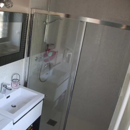 T2 Neuf ☆☆☆ Proche Argeles Gazost Apartment Beaucens